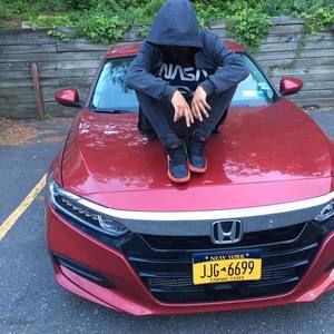 Meet your Posher, Daniel